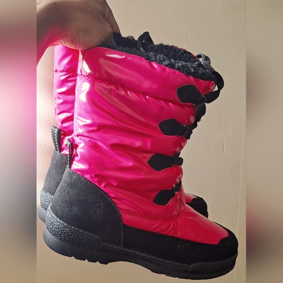 NWOB Hot Pink Boots - Picture 3 of 6